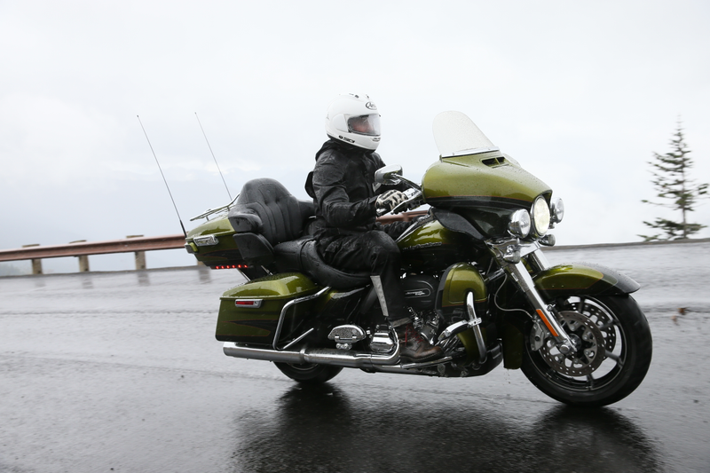 Illustration for article titled Harley-Davidson's New Milwaukee-Eight Engine Is So Good It'll Make You Lose Your Pants